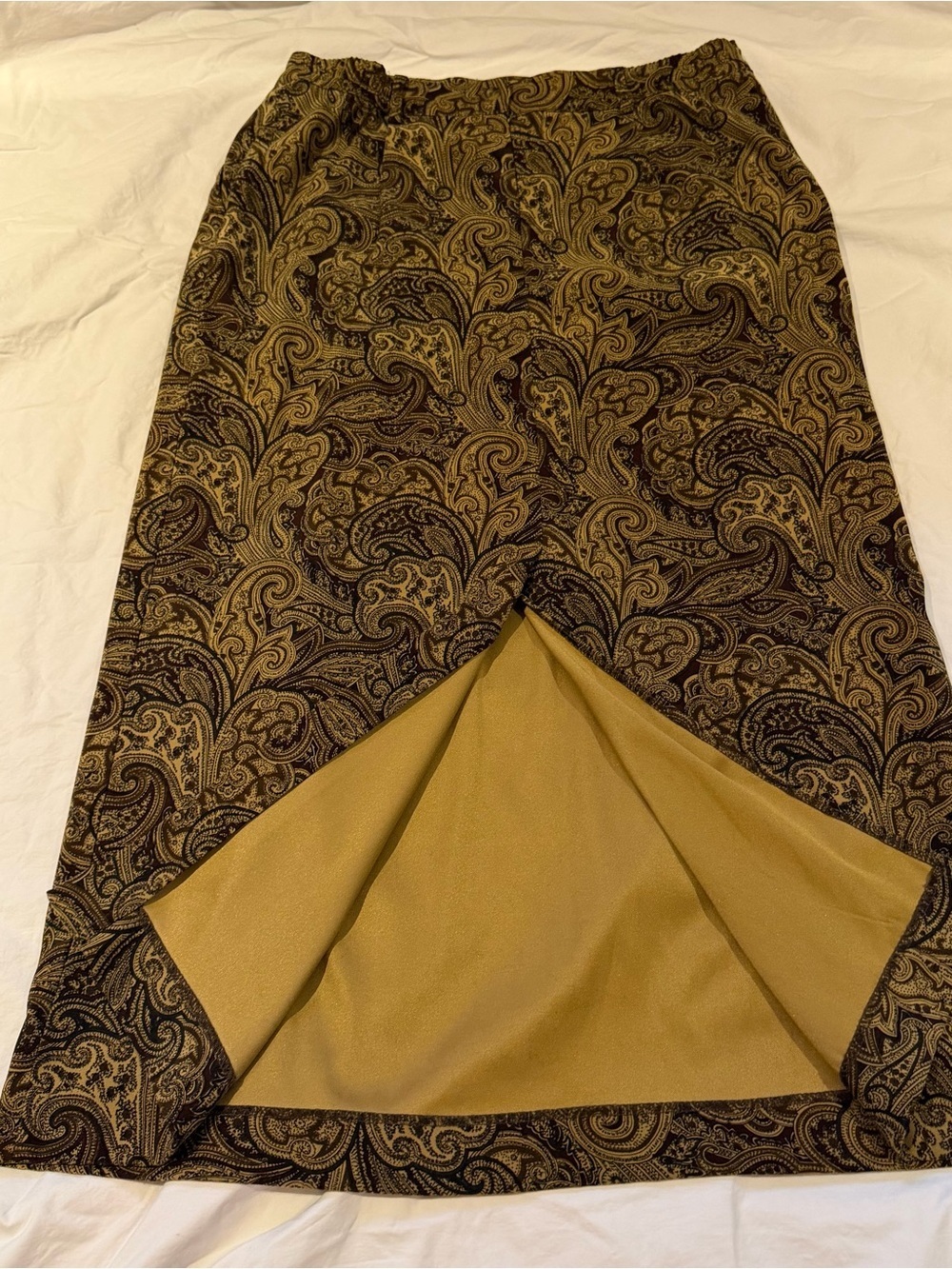 Tabi Paisley Pencil Skirt in Brown - Picture 7 of 10